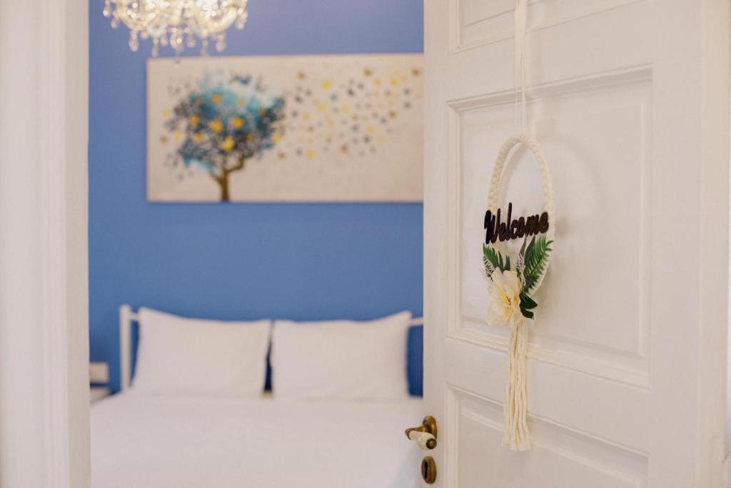 Rooms In Yard Corinth Экстерьер фото